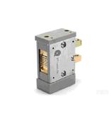 BrightLock? Stacked Array含內(nèi)刻蝕光柵的陣列半導體激光器